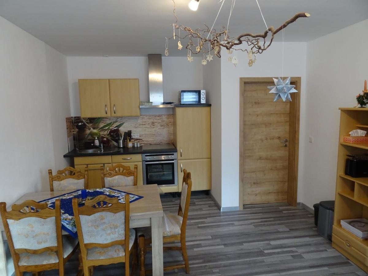 Ferienwohnung Fam. Schwind Rottendorf Exterior foto